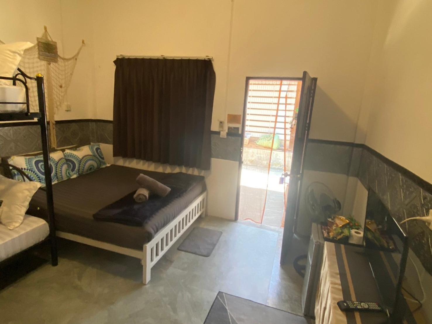Me Hostel & Homestay At Haadrin Haad Rin Extérieur photo